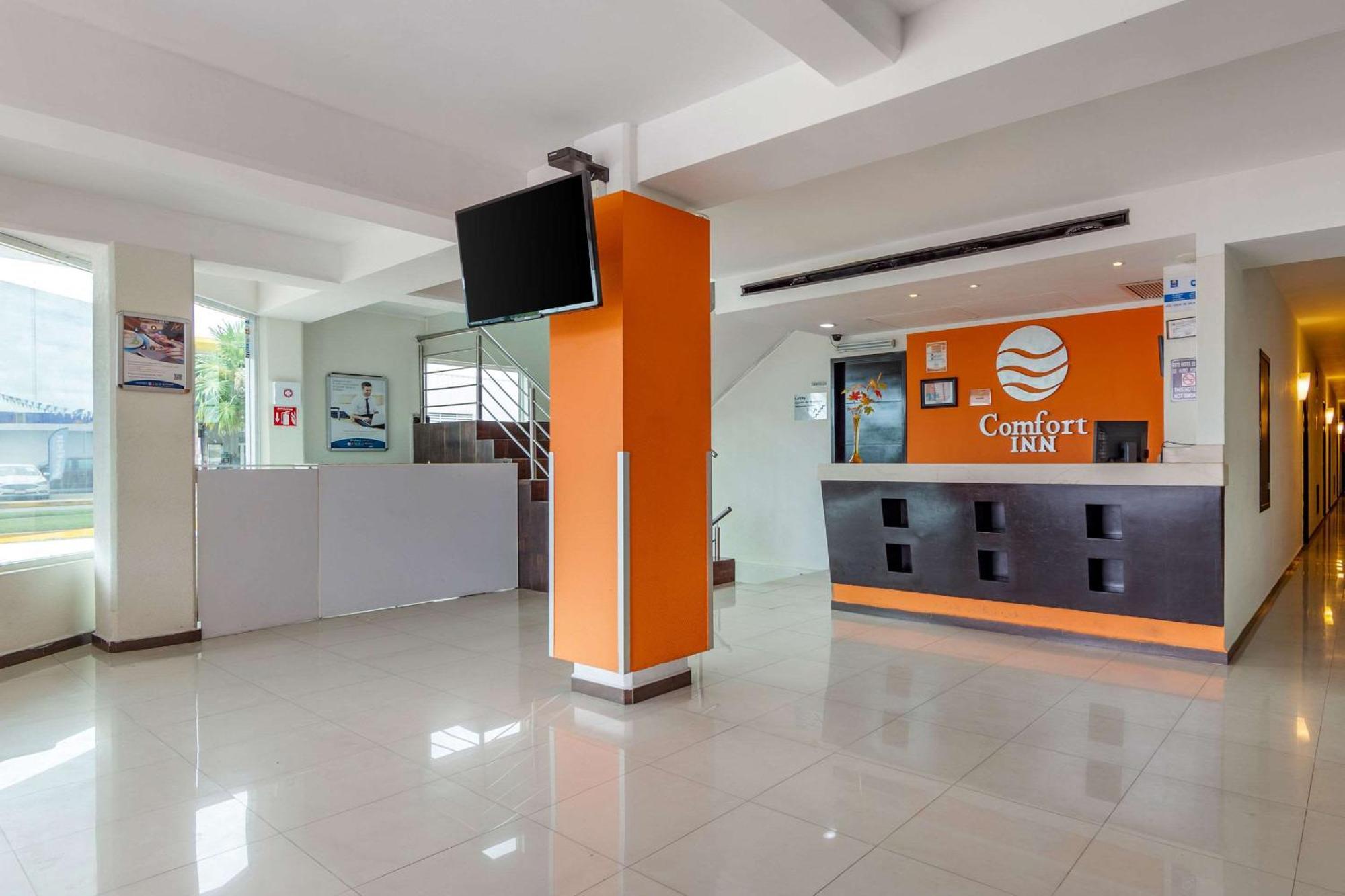 Comfort Inn Cancun Aeropuerto Eksteriør bilde