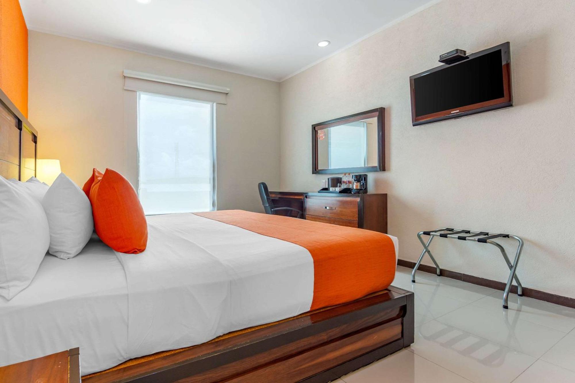 Comfort Inn Cancun Aeropuerto Eksteriør bilde