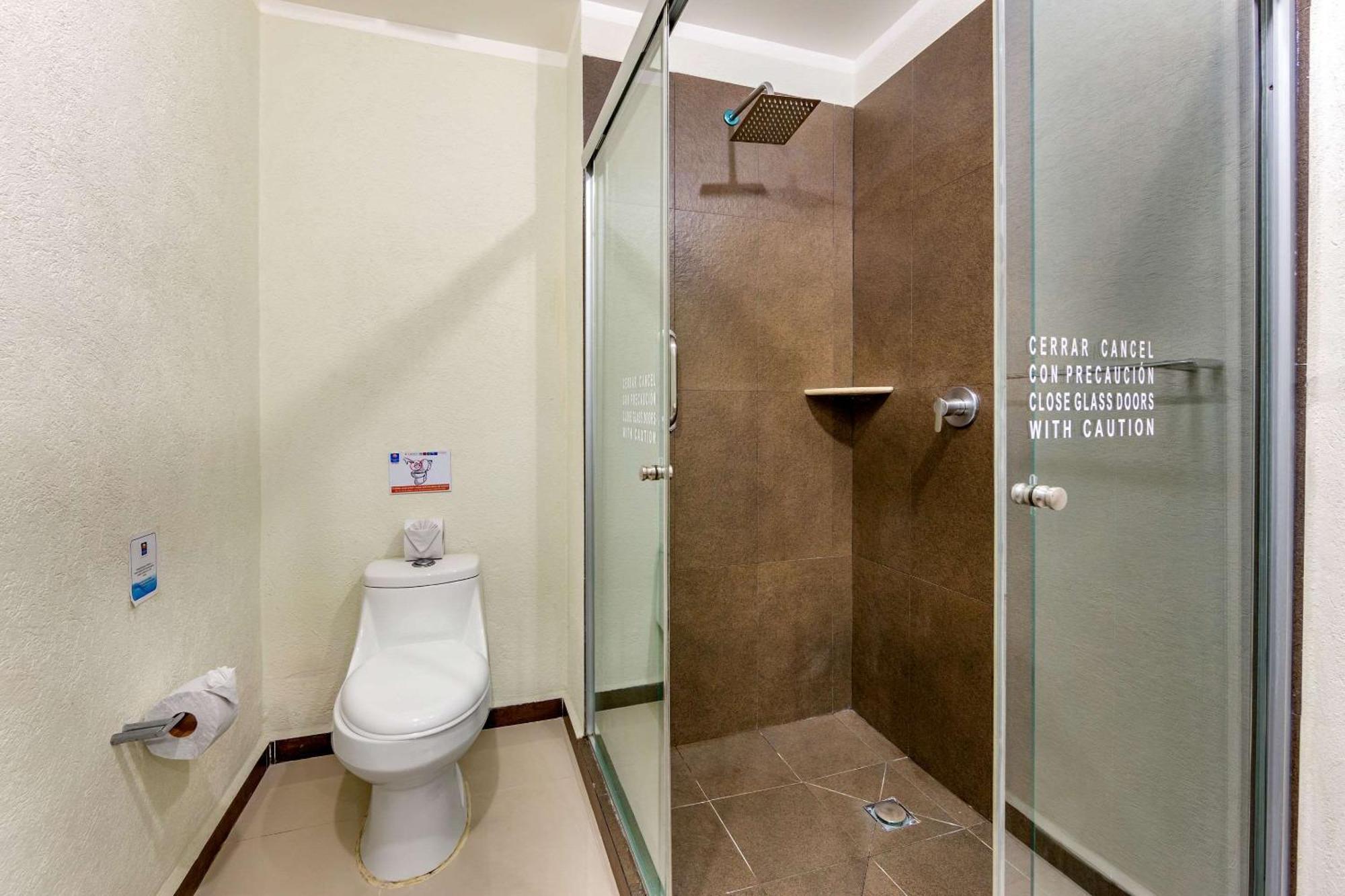 Comfort Inn Cancun Aeropuerto Eksteriør bilde